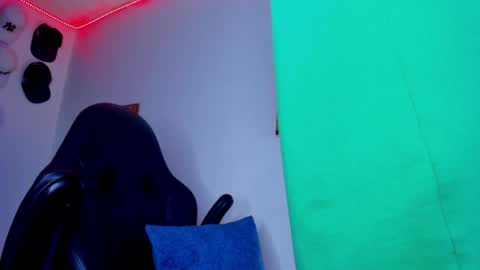 Drako online show from 04/23/26, 03:08