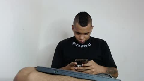 drako_monstercock online show from 04/19/26, 06:10