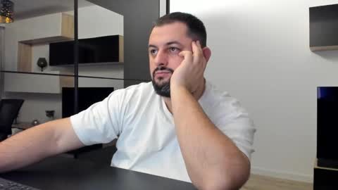 Snapshot of draven_a chatting on 02/01/25, 07:44 Draven A online show from 02/01/25, 07:44