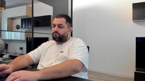 Snapshot of draven_a chatting on 02/02/25, 06:37 Draven A online show from 02/02/25, 06:37