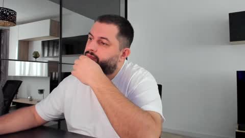 Snapshot of draven_a chatting on 02/03/25, 12:03 Draven A online show from 02/03/25, 12:03