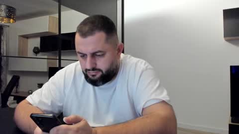 Snapshot of draven_a chatting on 02/21/25, 06:15 Draven A online show from 02/21/25, 06:15