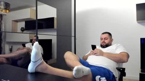 Snapshot of draven_a chatting on 02/22/25, 12:27 Draven A online show from 02/22/25, 12:27