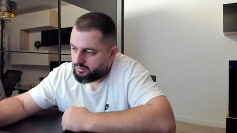 Snapshot of draven_a chatting on 02/23/25, 01:13 Draven A online show from 02/23/25, 01:13