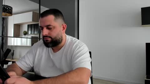 Snapshot of draven_a chatting on 02/24/25, 10:37 Draven A online show from 02/24/25, 10:37