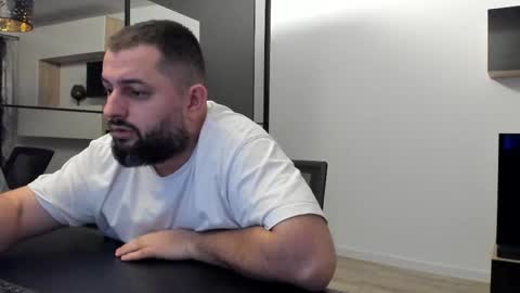 Snapshot of draven_a chatting on 02/24/25, 08:14 Draven A online show from 02/24/25, 08:14