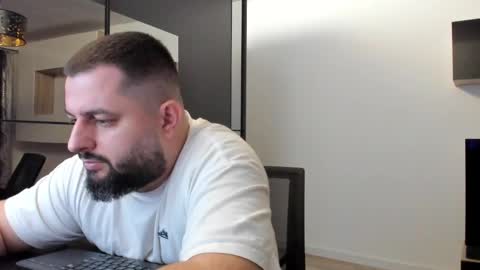 Snapshot of draven_a chatting on 03/06/25, 04:49 Draven A online show from 03/06/25, 04:49