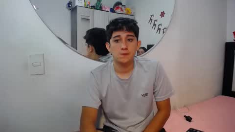 -- nicolle and jhon -- online show from 01/10/26, 10:17