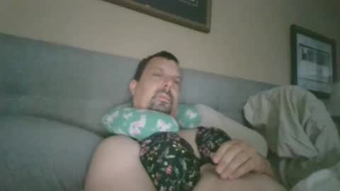 Snapshot of drboobology chatting on 10/13/25, 06:52 Dr of Boobs and Bras online show from 10/13/25, 06:52
