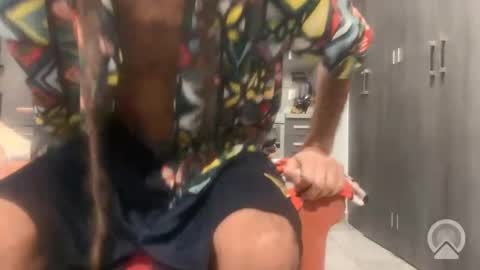 new profile Aircum99  online show from 10/18/25, 12:13