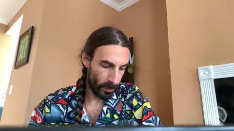 new profile Aircum99  online show from 04/15/26, 07:58