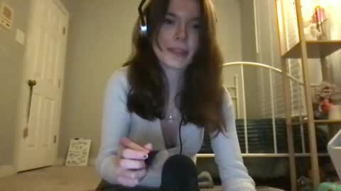 ur dream girl online show from 03/03/25, 03:19