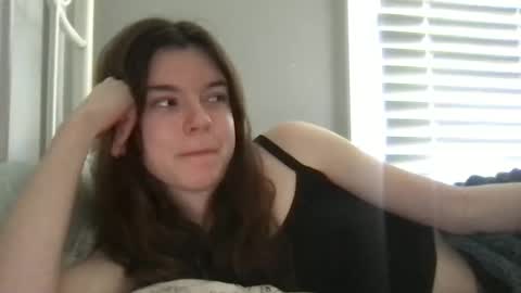 ur dream girl online show from 03/08/25, 07:42