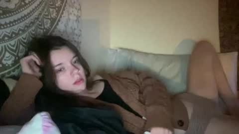 Snapshot of dream1girl_ chatting on 04/10/26, 09:14 ur dream girl online show from 04/10/26, 09:14