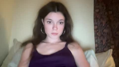 Snapshot of dream1girl_ chatting on 04/30/26, 12:06 ur dream girl online show from 04/30/26, 12:06