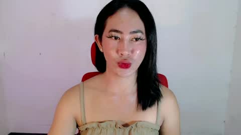 Snapshot of dream_bridexxx chatting on 06/15/26, 04:47 alexa online show from 06/15/26, 04:47