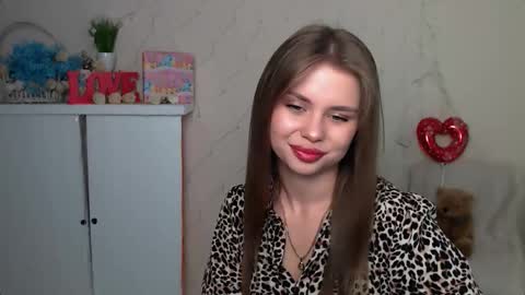 Mari online show from 09/22/25, 06:26