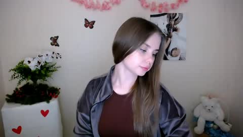 Mari online show from 04/23/26, 06:58