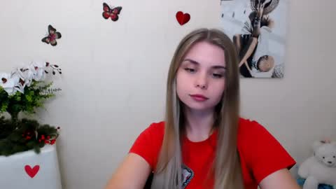 Mari online show from 05/15/26, 07:26