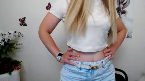 Mari online show from 07/23/26, 05:38
