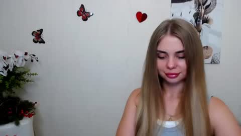 Mari online show from 07/25/26, 07:28