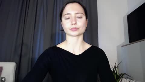 Nicole online show from 01/19/26, 07:45
