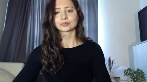 Nicole online show from 05/09/26, 07:35