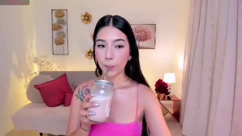Snapshot of dream_saray chatting on 06/11/26, 09:57 Saray online show from 06/11/26, 09:57