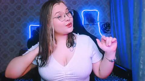 dreamforyoue2 online show from 04/01/26, 08:06