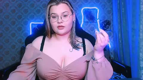 dreamforyoue2 online show from 04/22/26, 07:04