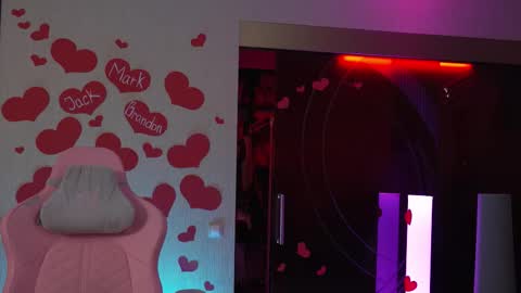 Sarah online show from 02/17/26, 11:22