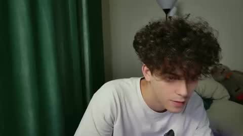 Snapshot of dreamgonetan chatting on 09/23/25, 01:30 dreamgonetan online show from 09/23/25, 01:30