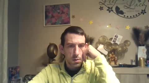 dreamguy38 online show from 12/24/24, 03:05