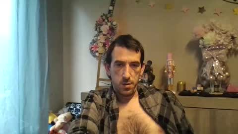 dreamguy38 online show from 11/28/25, 09:34