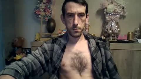 dreamguy38 online show from 11/29/25, 07:33