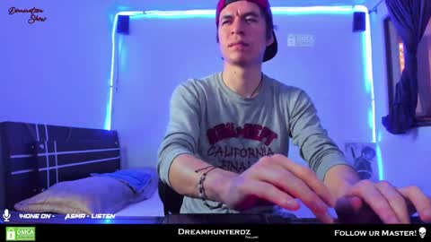 Your lord. - ONLINE  1500 Pm to 2100 Pm - New York Hour online show from 02/20/25, 10:48