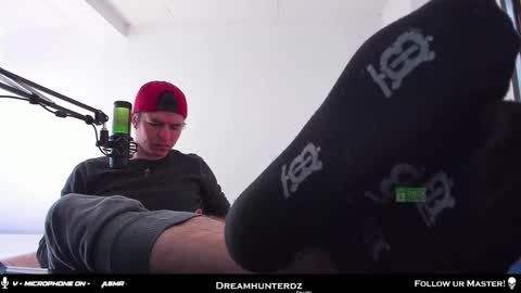 Your lord. - ONLINE  1500 Pm to 2100 Pm - New York Hour online show from 09/25/25, 08:12