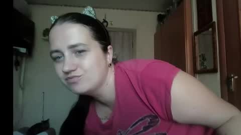 dreamiebelle online show from 09/22/25, 10:06