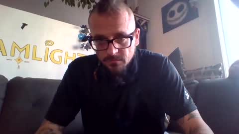 Snapshot of dreamlight69 chatting on 12/03/24, 07:55 Dreamlight online show from 12/03/24, 07:55