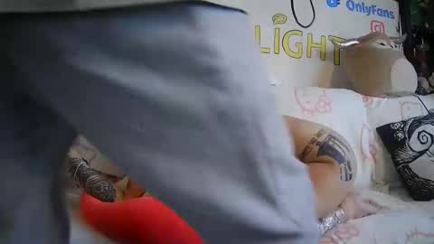 Snapshot of dreamlight69 chatting on 01/23/25, 01:24 Dreamlight online show from 01/23/25, 01:24