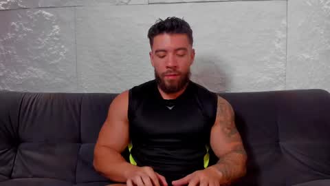 cris online show from 03/10/25, 01:45