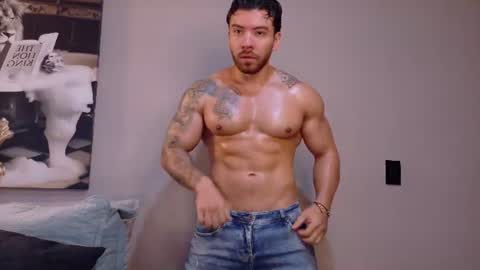 Snapshot of dreammr1 chatting on 06/08/26, 03:34 cris online show from 06/08/26, 03:34
