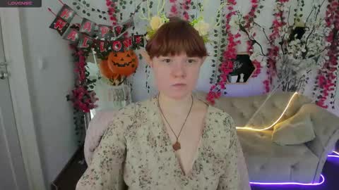 Luna online show from 11/02/25, 08:44