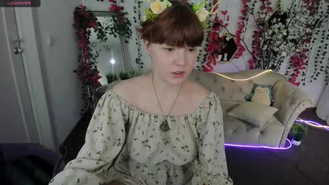 Luna online show from 11/08/25, 08:40