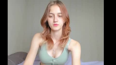 dreamy_pollyyy online show from 10/03/25, 01:41