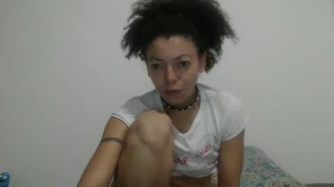Snapshot of dreamylatina chatting on 09/23/25, 01:41 DreamyLatina online show from 09/23/25, 01:41