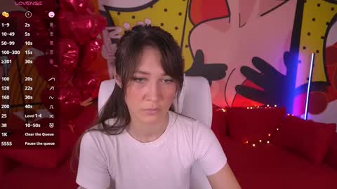 Snapshot of dreamylinaaa chatting on 03/12/25, 07:35 Lina online show from 03/12/25, 07:35