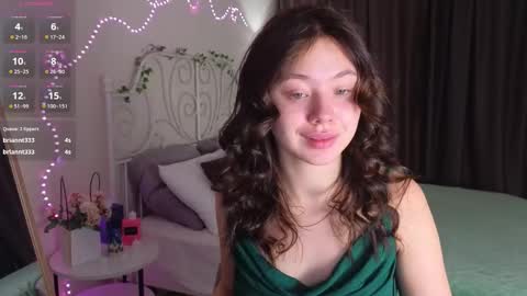 dreamymilka online show from 12/04/25, 01:26
