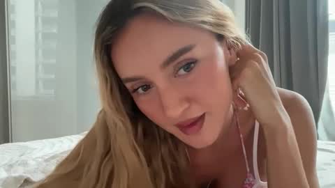 Lilah  online show from 05/08/26, 11:32