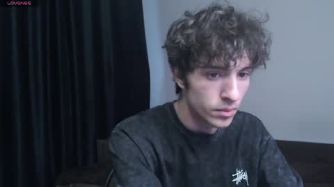 Air online show from 05/08/26, 01:33